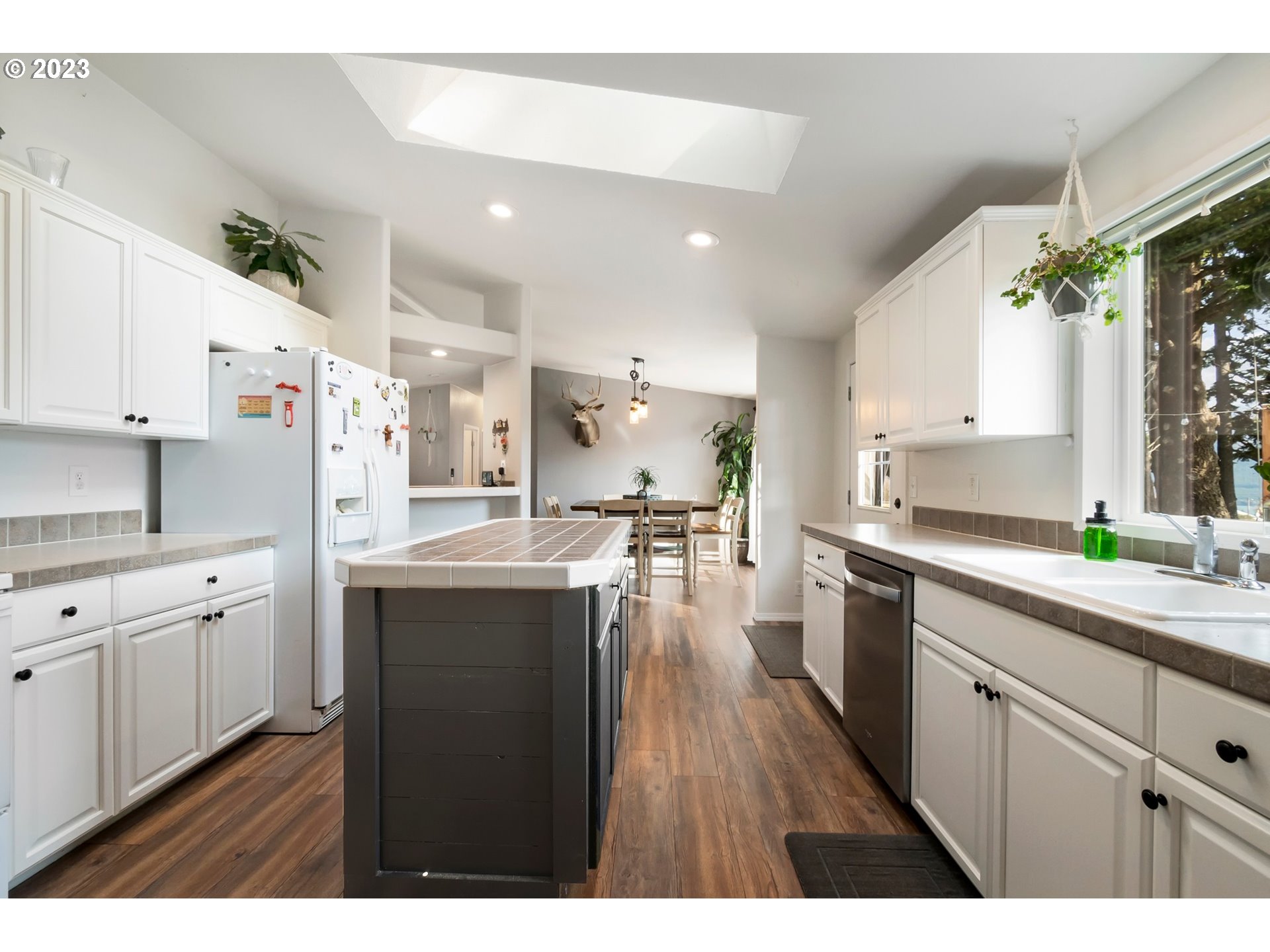 172 Old Airport Road Carson, WA 98610 - Photo 9 of 32 Gallery Image 9