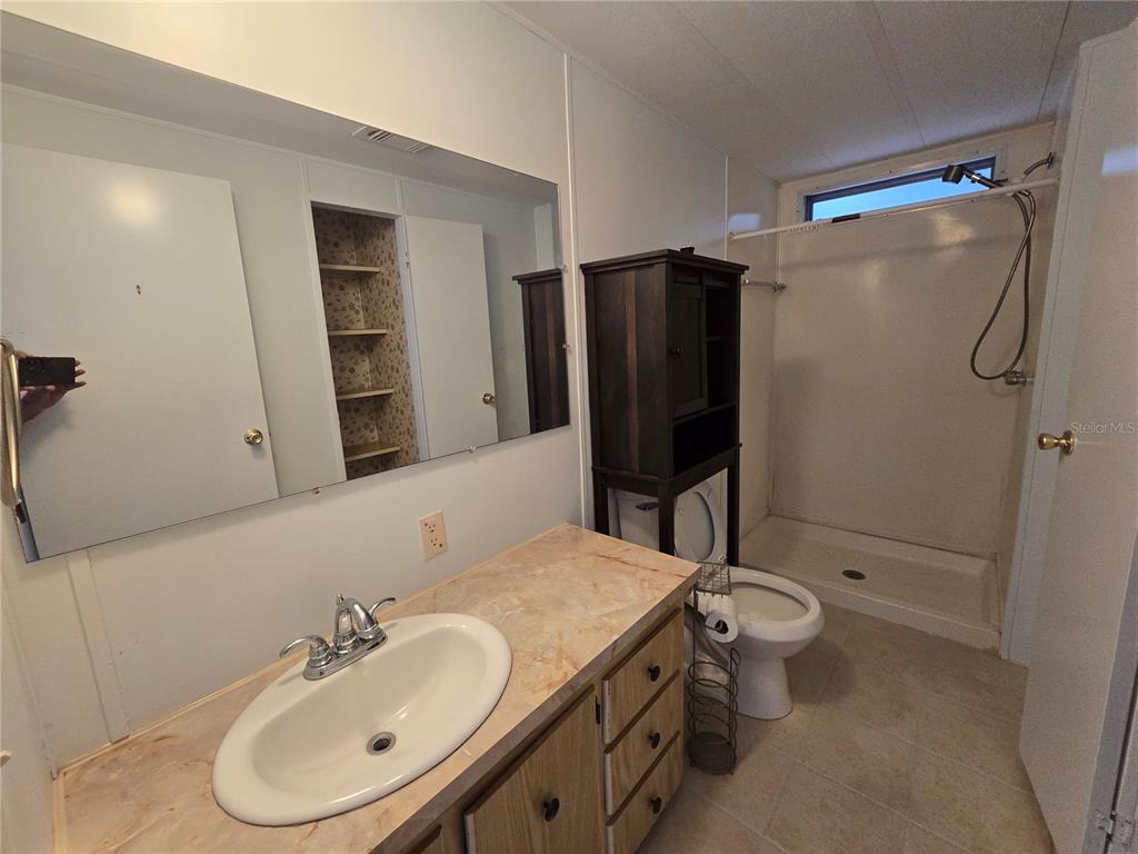 3327 Eileen Drive Ellenton, FL 34222 - Photo 13 of 17