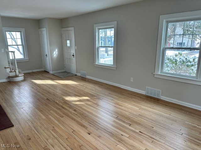 1596 Lyndhurst Road Lyndhurst, OH 44124 - Photo 4 of 22 Gallery Image 4
