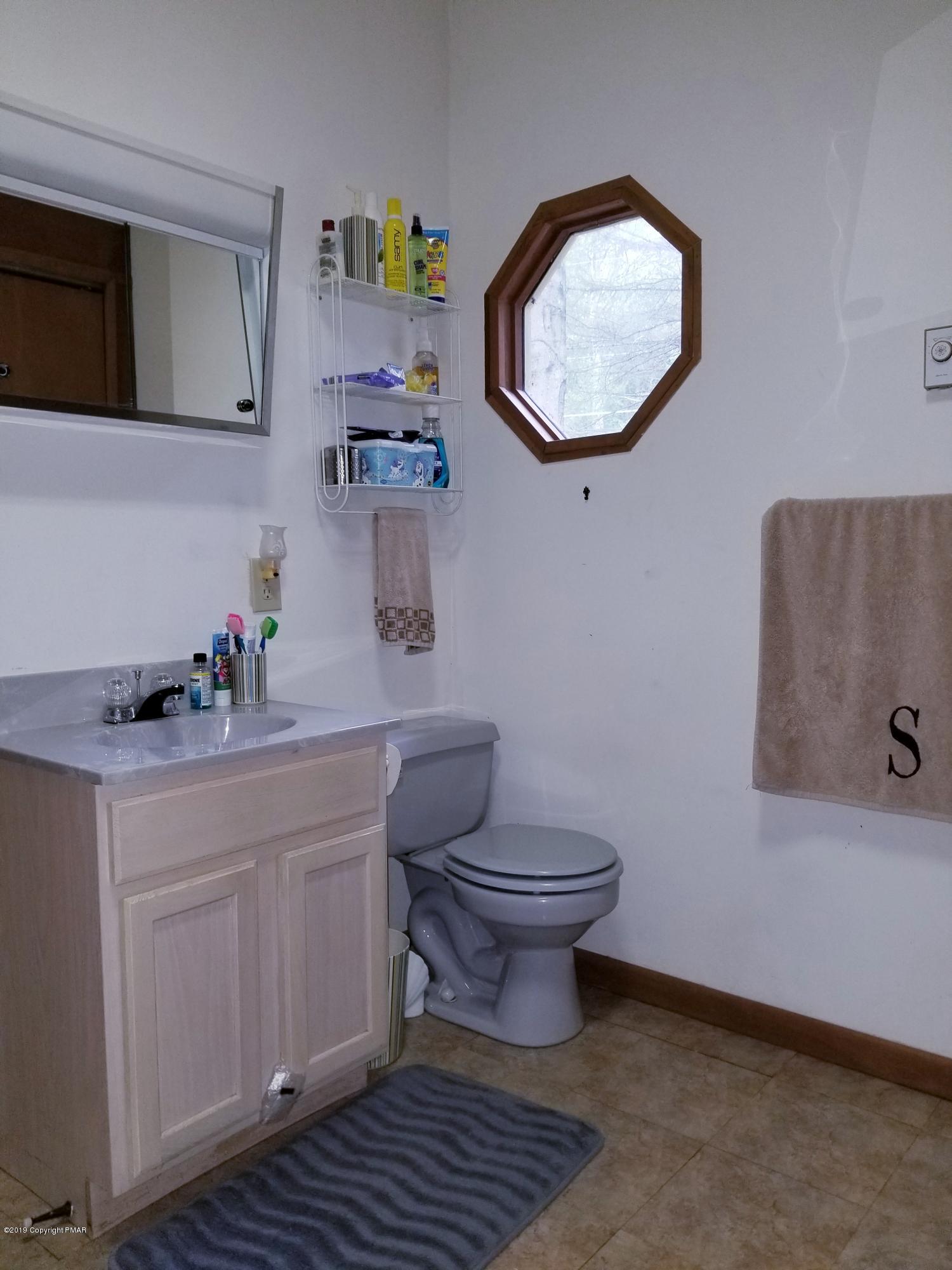 7613 Sawmill Road Tobyhanna, PA 18466 - Photo 11 of 15 20190916_095849