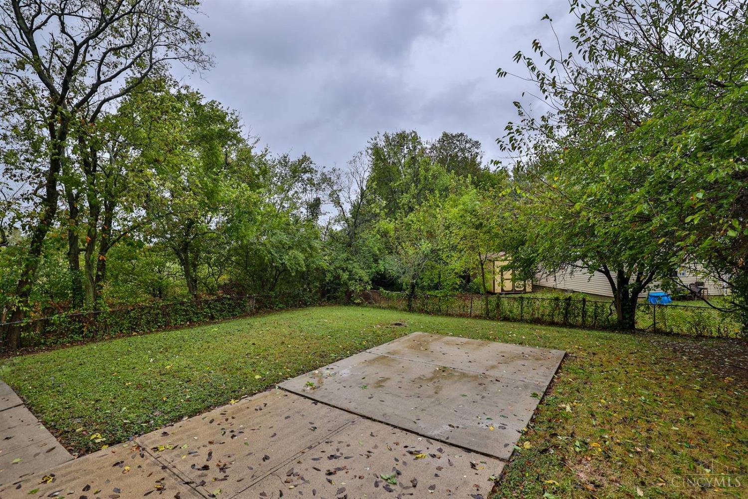 11251 Pippin Road Cincinnati, OH 45231 - Photo 21 of 26