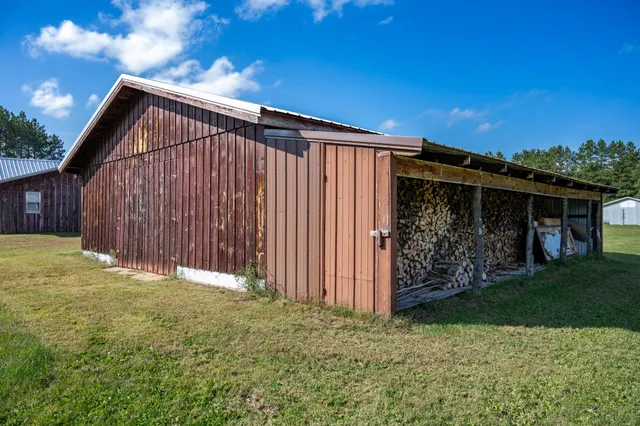 $400,000 | 848 Highway 80, Babcock, WI 54413