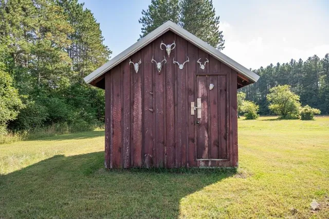 $400,000 | 848 Highway 80, Babcock, WI 54413