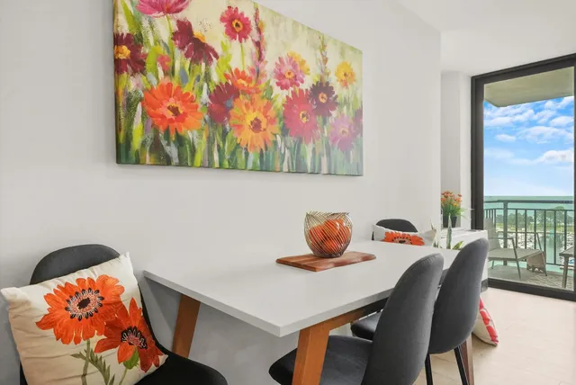 $295,000 | 3430 North Lake Shore Drive, Unit 12J, Chicago, IL 60657