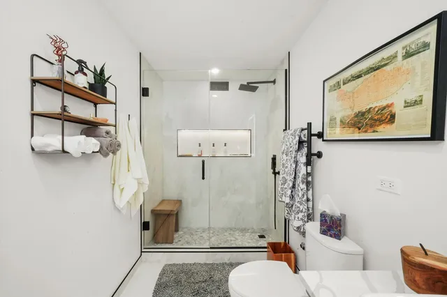 $295,000 | 3430 North Lake Shore Drive, Unit 12J, Chicago, IL 60657