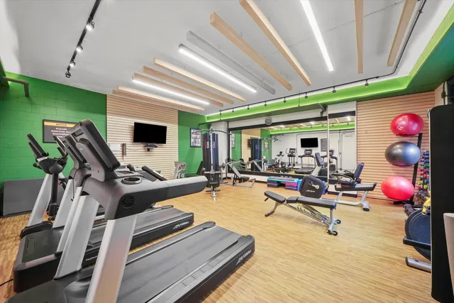 $295,000 | 3430 North Lake Shore Drive, Unit 12J, Chicago, IL 60657