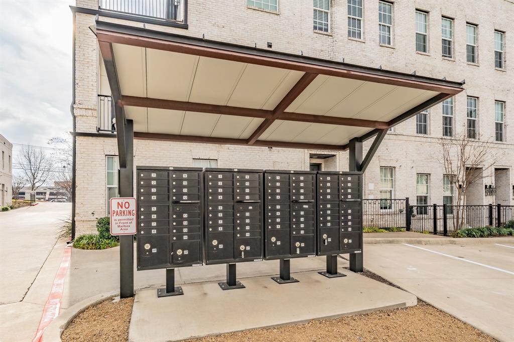 7333 Valley View Lane, Unit 902 Dallas, TX 75240 - Photo 32 of 40 a view of a building from a balcony