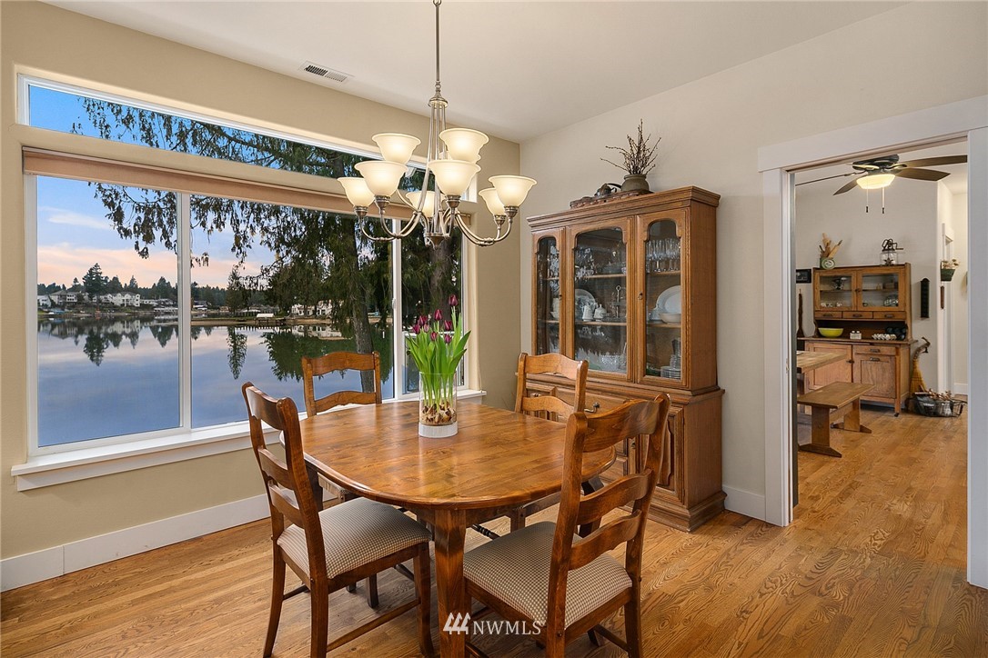 6704 Vandermark Road East Lake Tapps, WA 98391 - Photo 8 of 40 Gallery Image 8