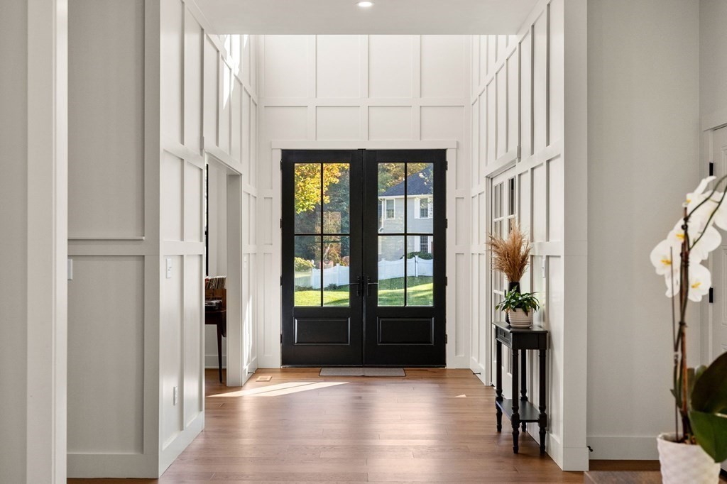 35 Hitching Post Road North Andover, MA 01845 - Photo 6 of 42 a view of entryway with livingroom