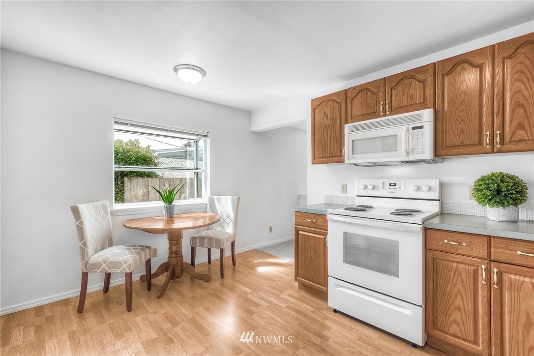 659 Ferndale Court Northeast Renton, WA 98056 - Photo 14 of 18 Gallery Image 14