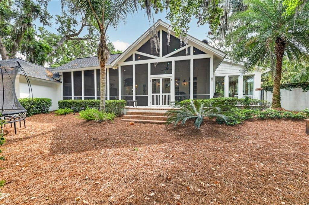 203 Merion St. Simons Island, GA 31522 - Photo 6 of 62 Photo 6