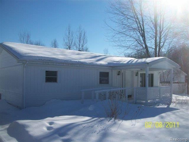 2140 Dunlap Road Smiths Creek, MI 48074 - Photo 1 of 9 dunlap 2140 035