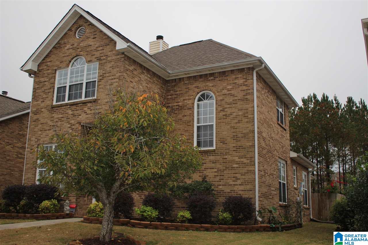 119 Warwick Circle Alabaster, AL 35007 - Photo 2 of 26