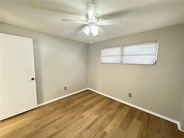 $2,900 | 2049 Sandpiper Drive, Palm Harbor, FL 34683