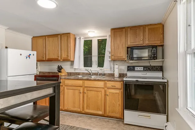 $795,000 | 92 Brewster Street, Portsmouth, NH 03801