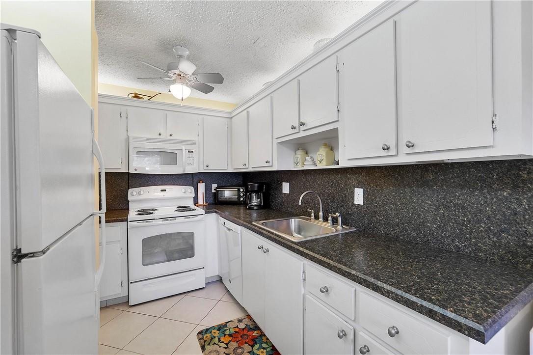 1050 Citrus Way, Unit 203 Delray Beach, FL 33445 - Photo 1 of 26 Photo 1
