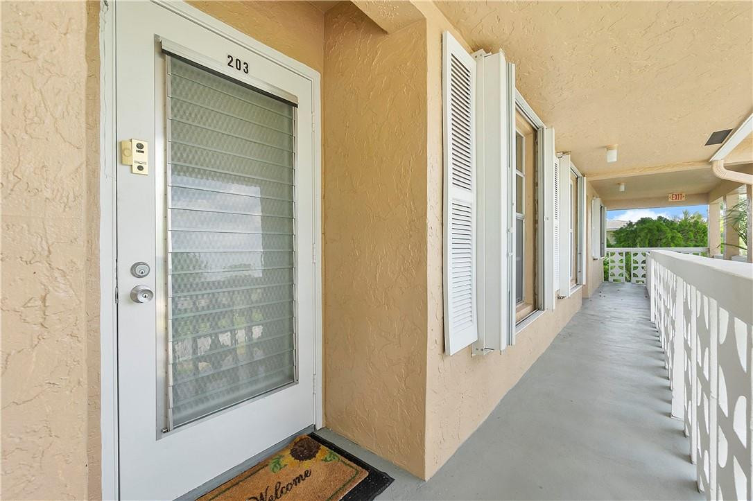 1050 Citrus Way, Unit 203 Delray Beach, FL 33445 - Photo 4 of 26 Photo 4