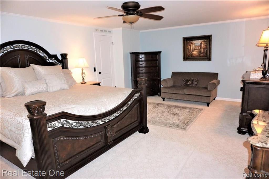 3271 Edmunton Drive Rochester Hills, MI 48306 - Photo 20 of 37