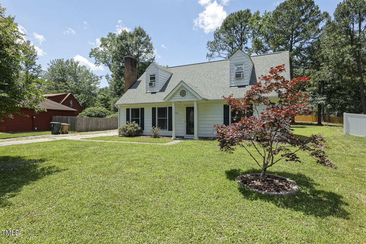 902 Buckhorn Road Garner, NC 27529 - Photo 2 of 38 002