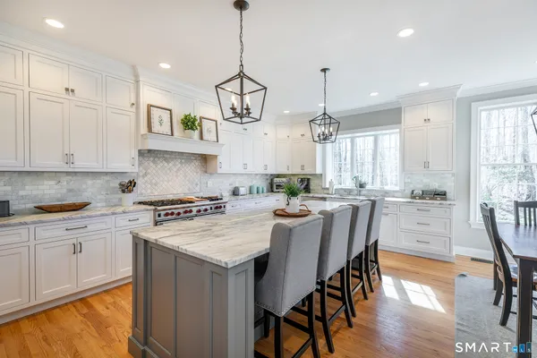 $959,900 | 106 Washington Ridge Road, New Milford, CT 06776