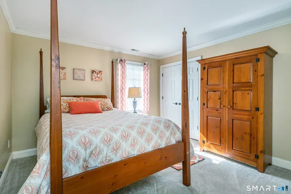 $959,900 | 106 Washington Ridge Road, New Milford, CT 06776