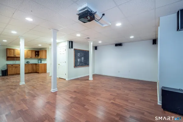 $959,900 | 106 Washington Ridge Road, New Milford, CT 06776