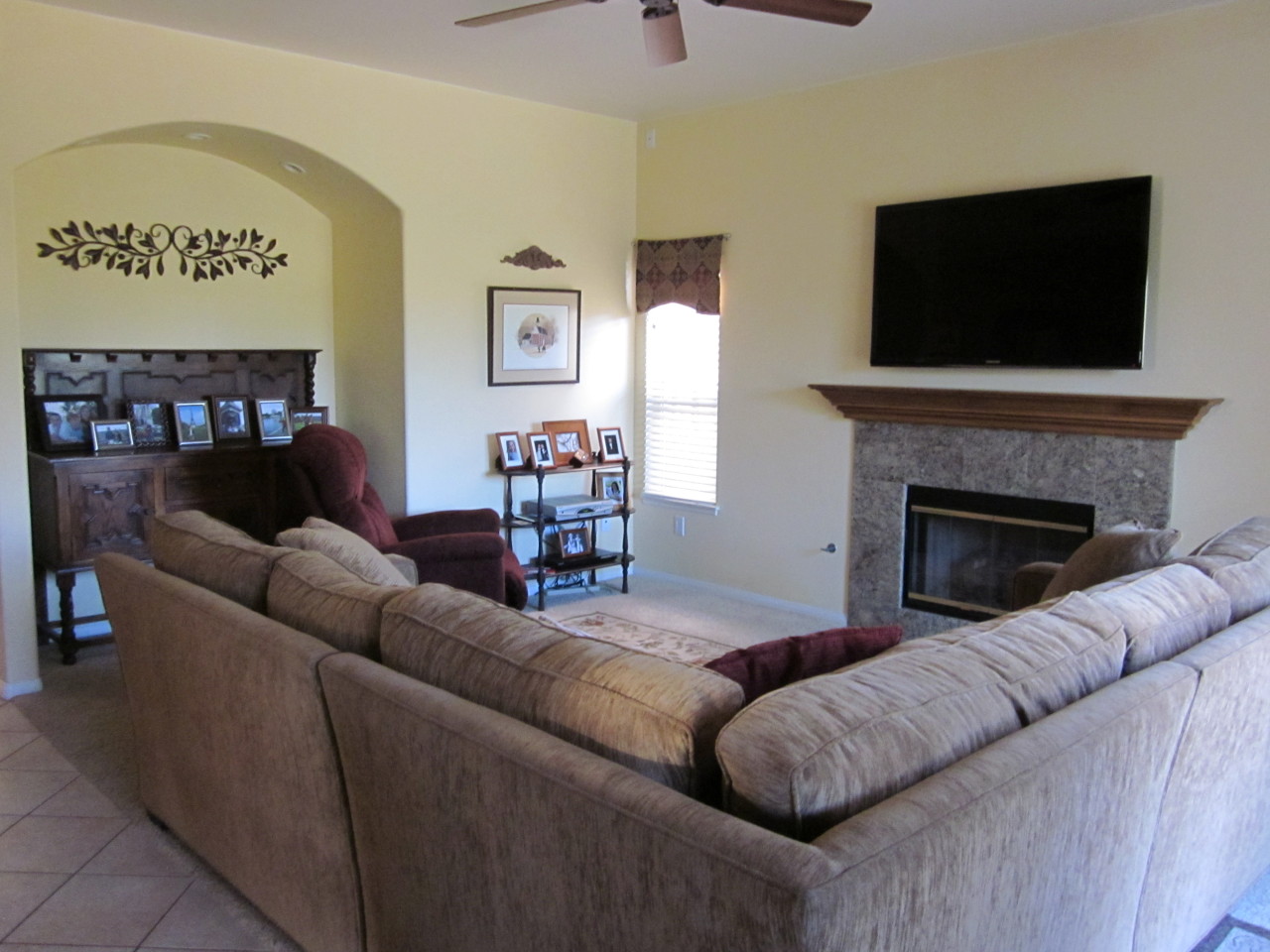 7837 Day Road Goleta, CA 93117 - Photo 6 of 10 Family Room