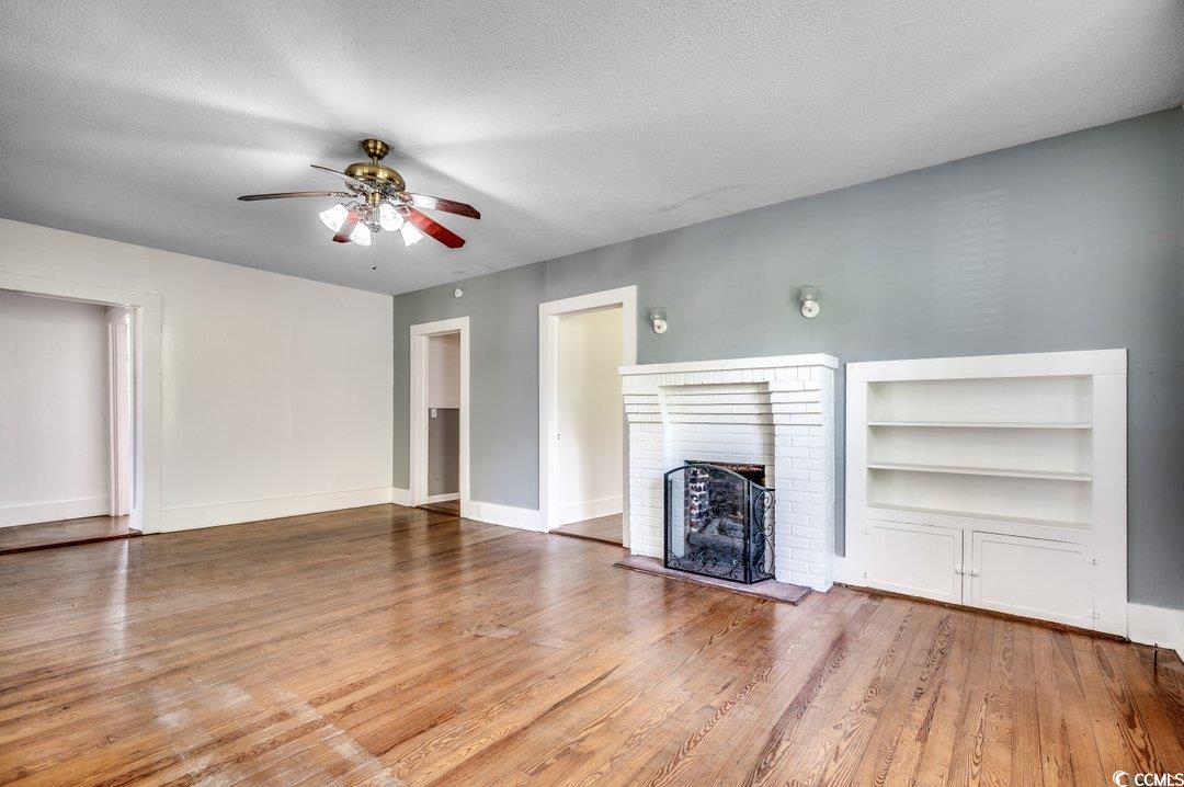 222 East Wine Street Mullins, SC 29574 - Photo 6 of 34