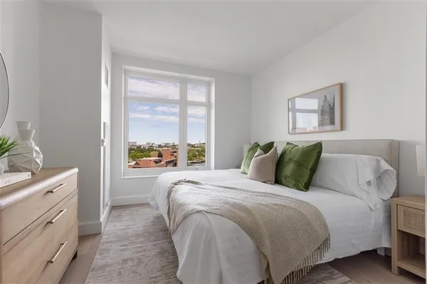 $4,850 | 100 Lovejoy Place, Unit 10H, Boston, MA 02114