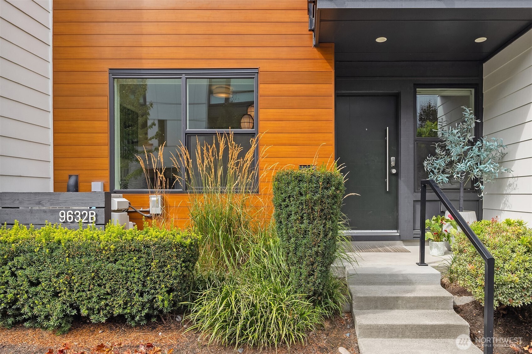 9632 Northeast 183rd Street, Unit B Bothell, WA 98011 - Photo 29 of 29