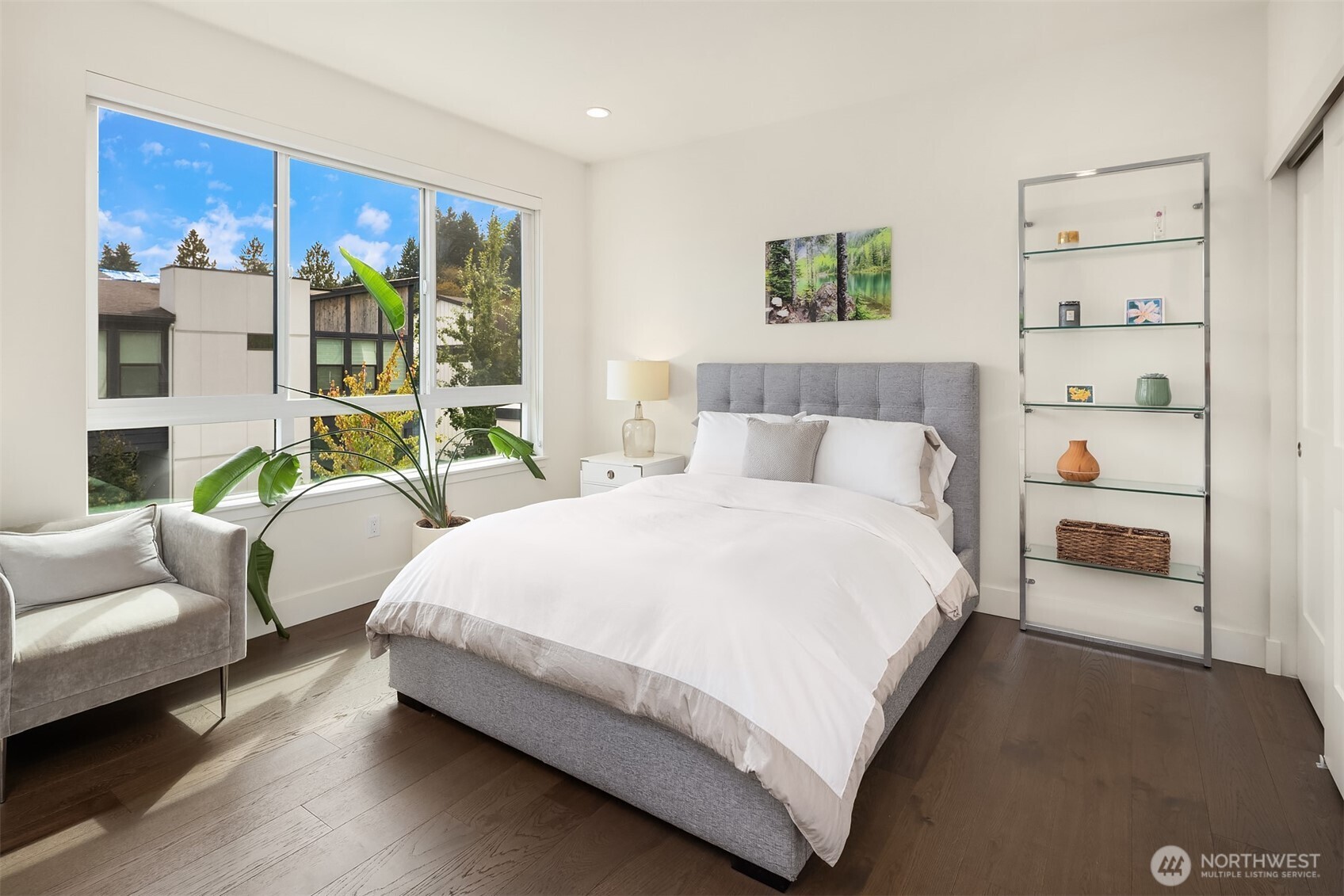 9632 Northeast 183rd Street, Unit B Bothell, WA 98011 - Photo 4 of 29