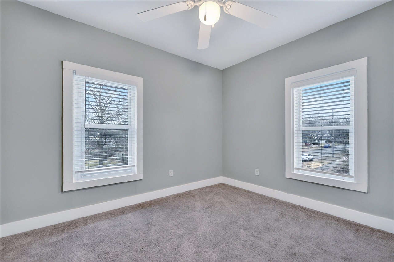 406 Garfield Street Jackson, MI 49203 - Photo 16 of 30