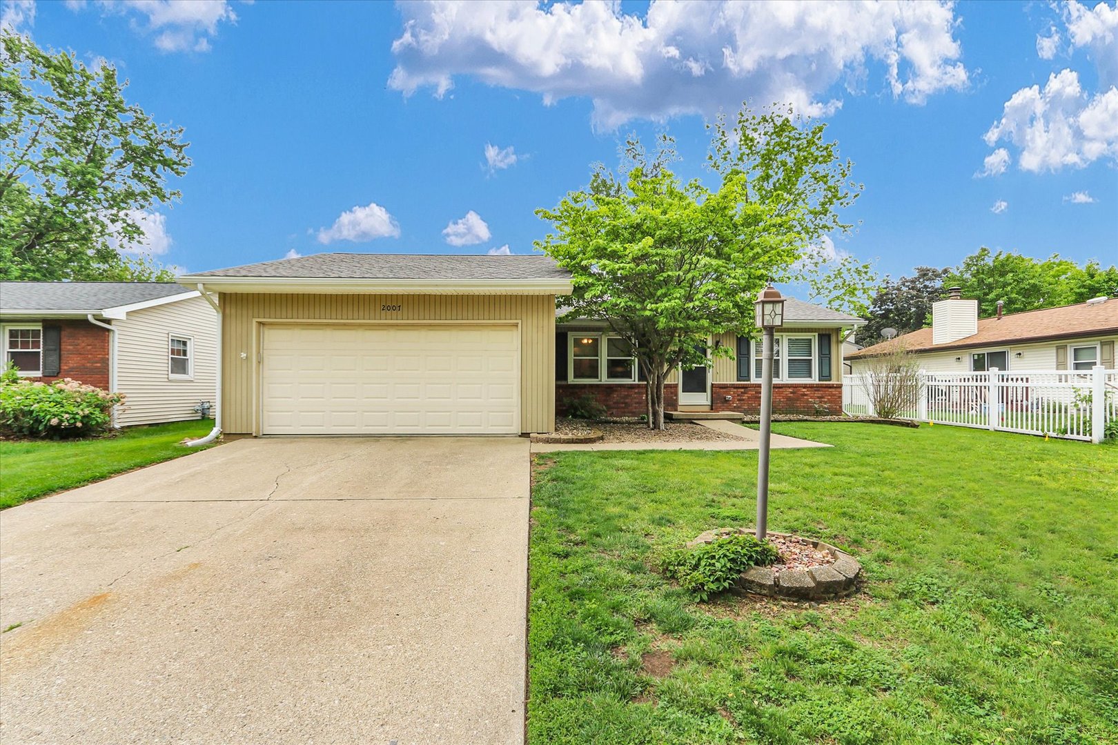 2007 Branch Road Champaign, IL 61821 - Photo 1 of 1
