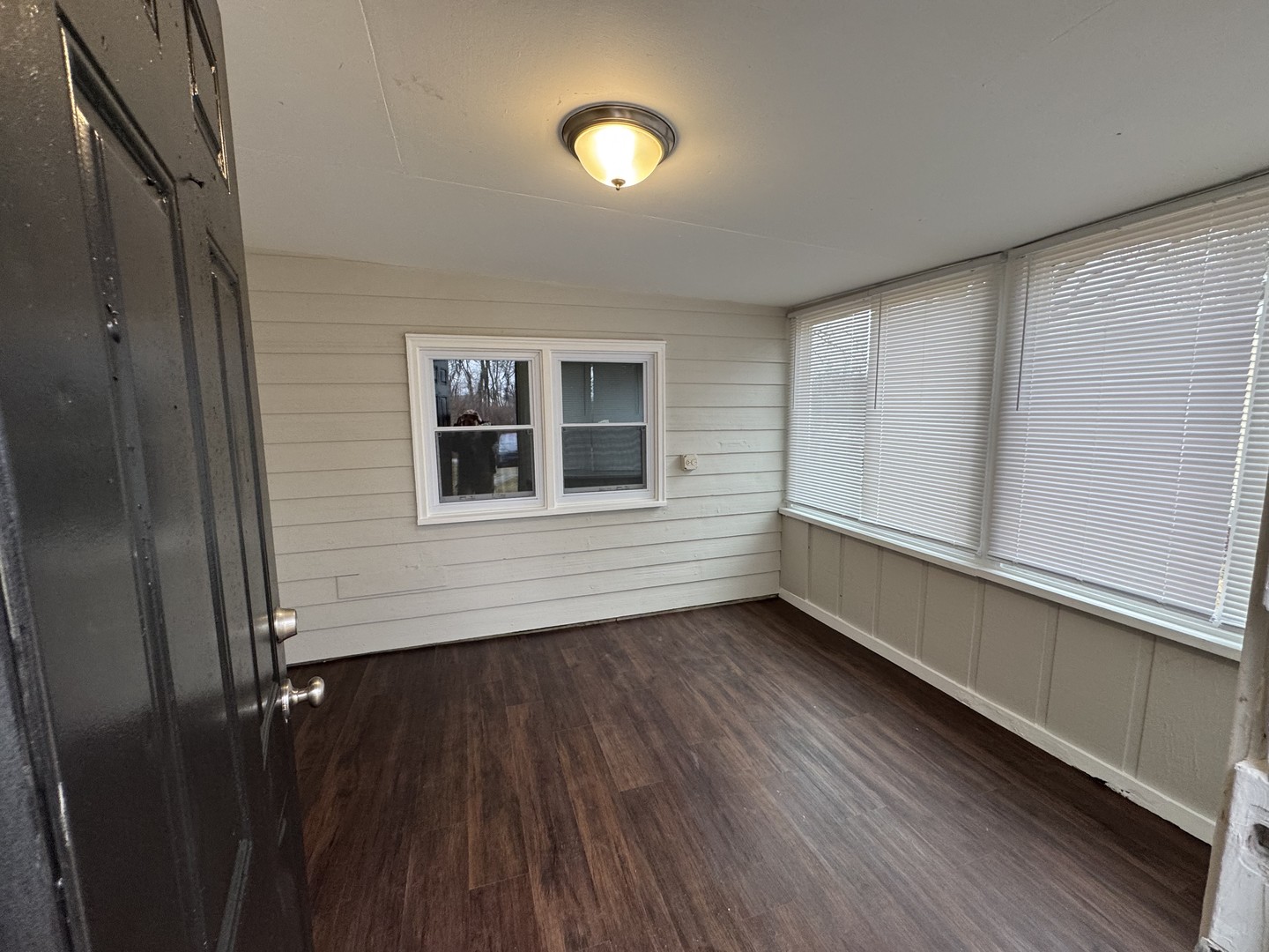 3N509 Oak Road West Chicago, IL 60185 - Photo 3 of 14 Gallery Image 3