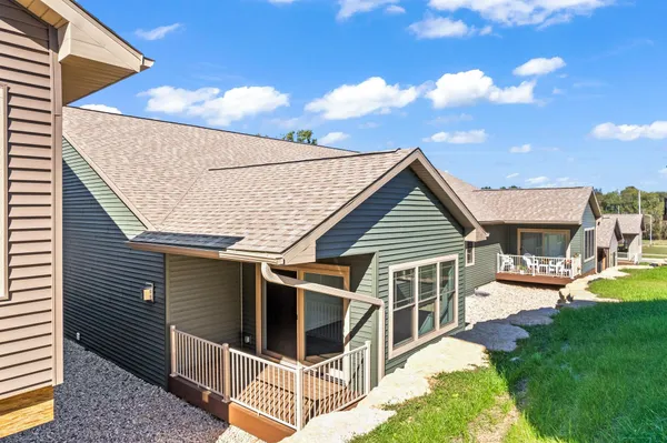 $449,820 | 28 Sienna Hills, Mount Horeb, WI 53572