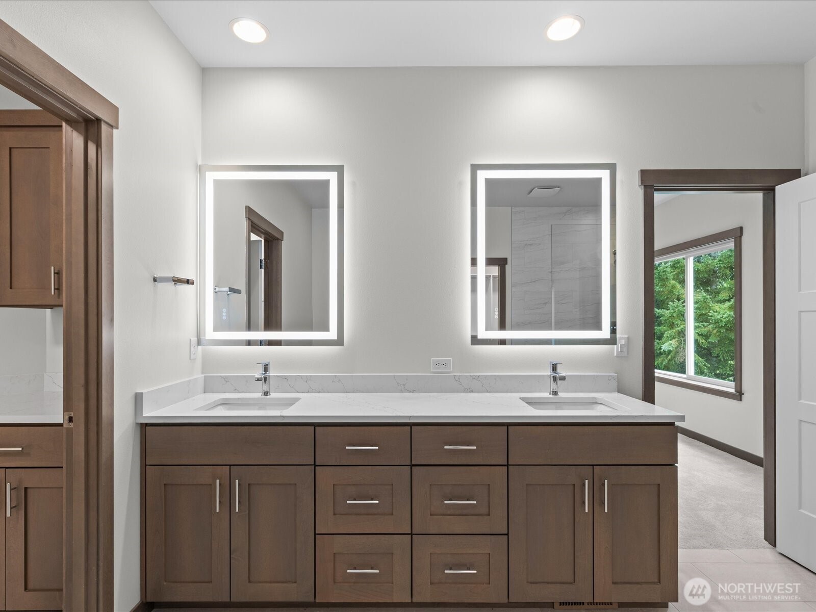 9207 Northeast 175th Street, Unit B Bothell, WA 98011 - Photo 20 of 35