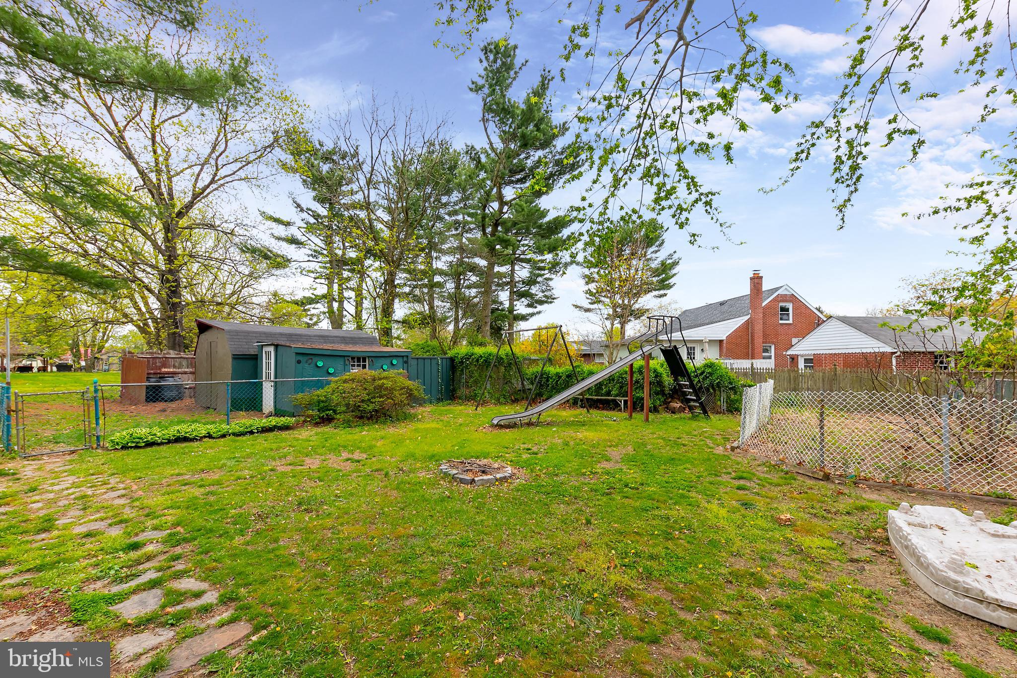 275 Cleveland Avenue Carneys Point, NJ 08069 - Photo 17 of 18 Gallery Image 17