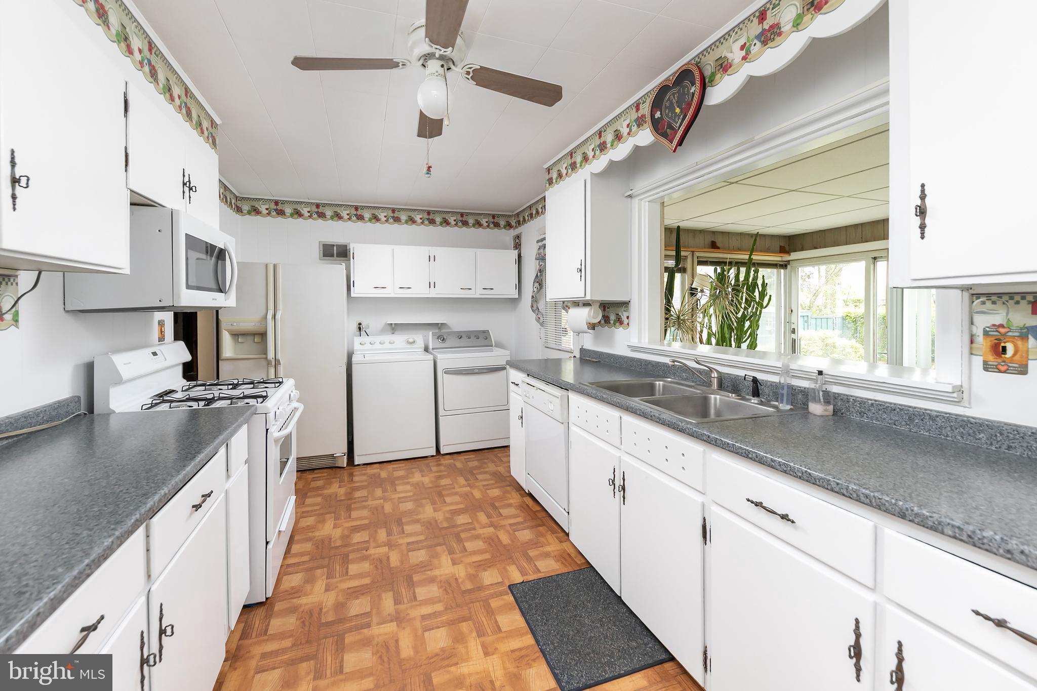 275 Cleveland Avenue Carneys Point, NJ 08069 - Photo 5 of 18 Gallery Image 5