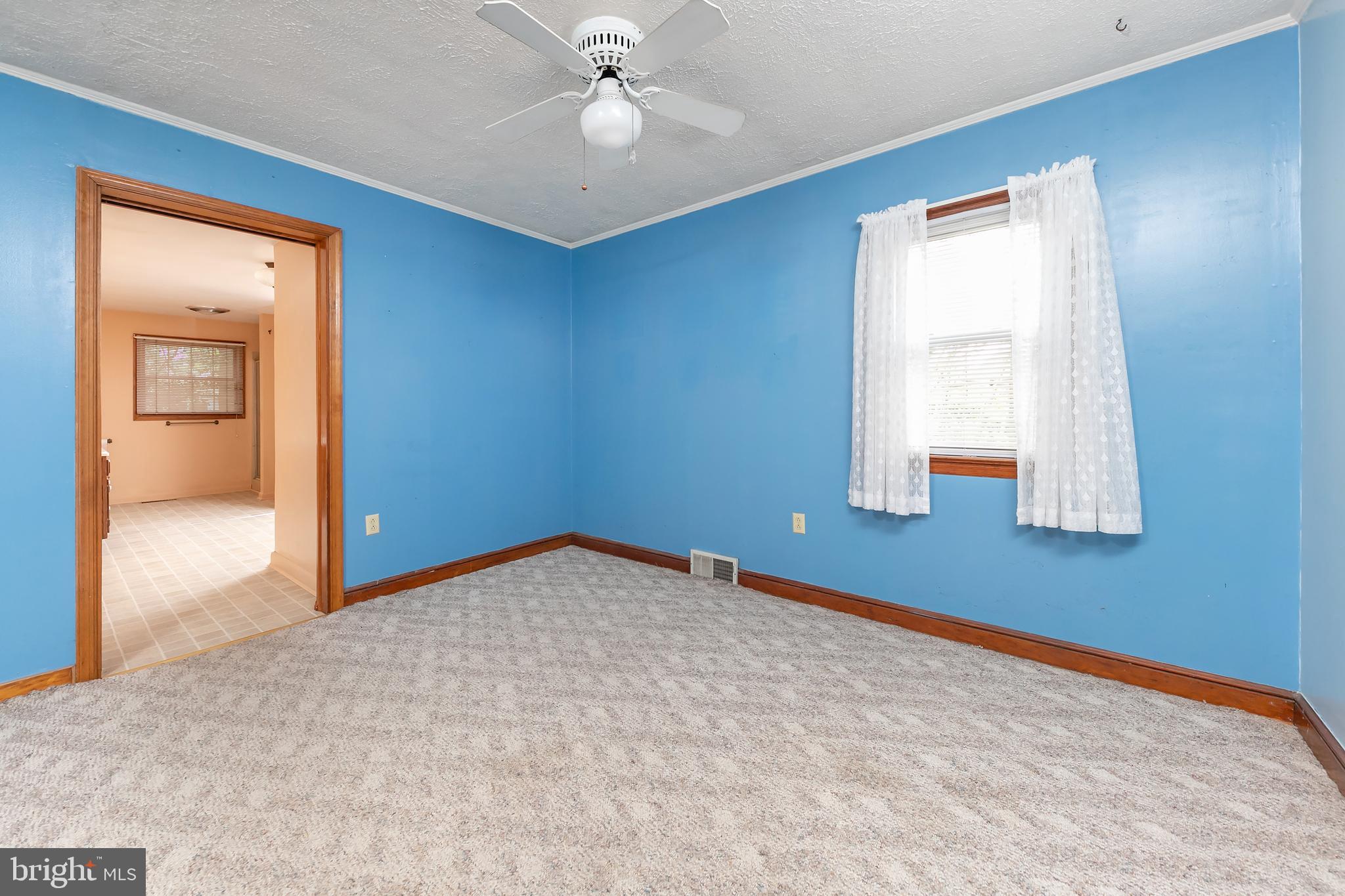 275 Cleveland Avenue Carneys Point, NJ 08069 - Photo 10 of 18 Gallery Image 10