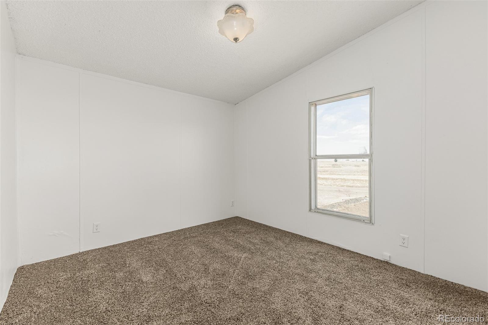75 North Curtis Road Colorado Springs, CO 80930 - Photo 17 of 33