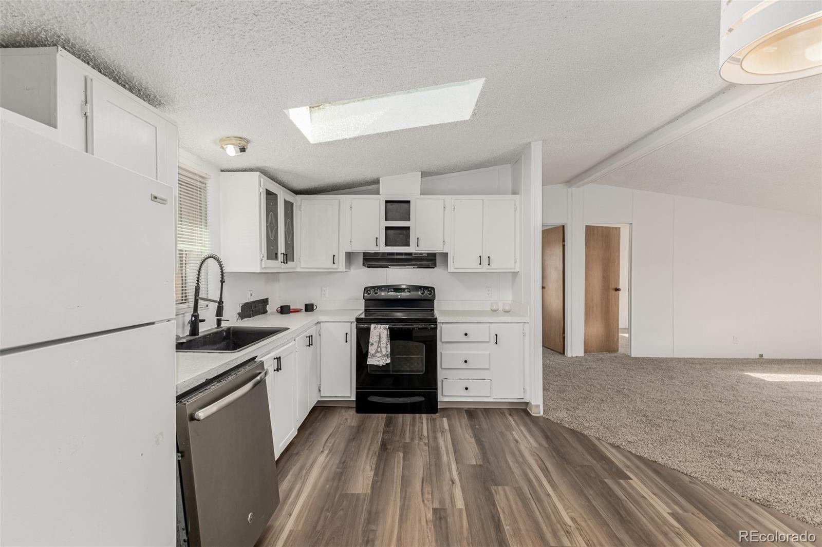 75 North Curtis Road Colorado Springs, CO 80930 - Photo 4 of 33