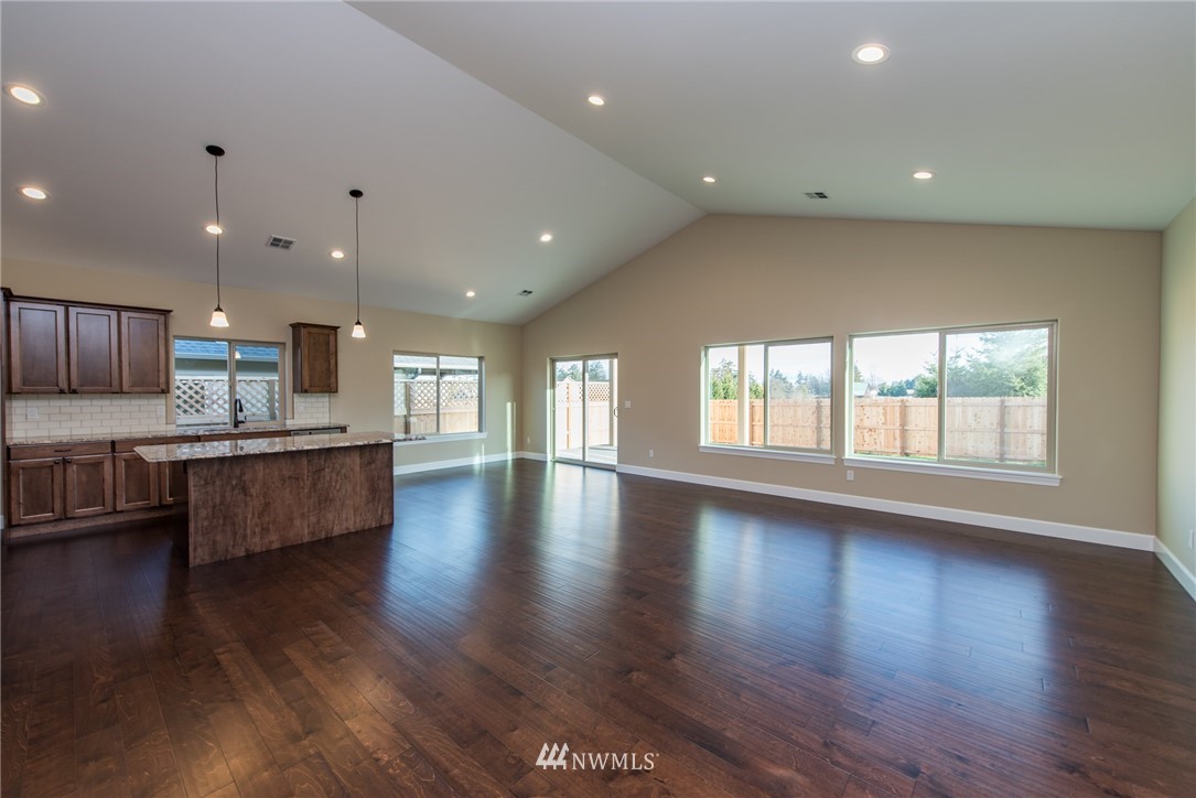 150 Choice Loop Sequim, WA 98382 - Photo 11 of 25 Gallery Image 11