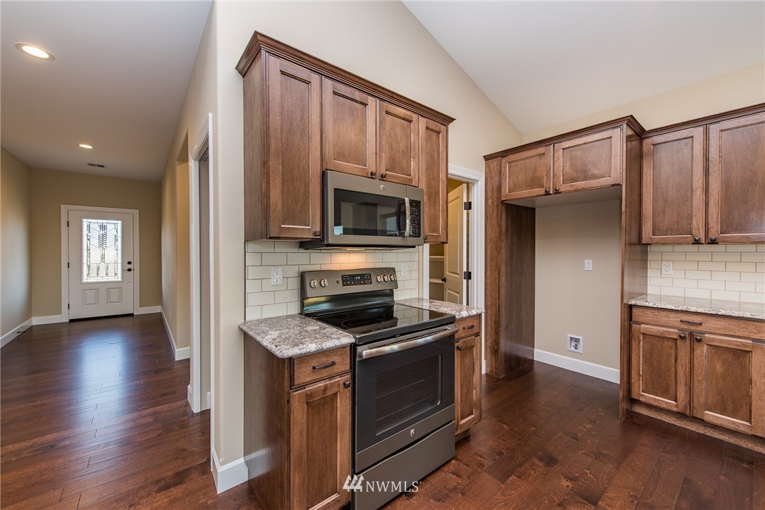 150 Choice Loop Sequim, WA 98382 - Photo 7 of 25 Gallery Image 7