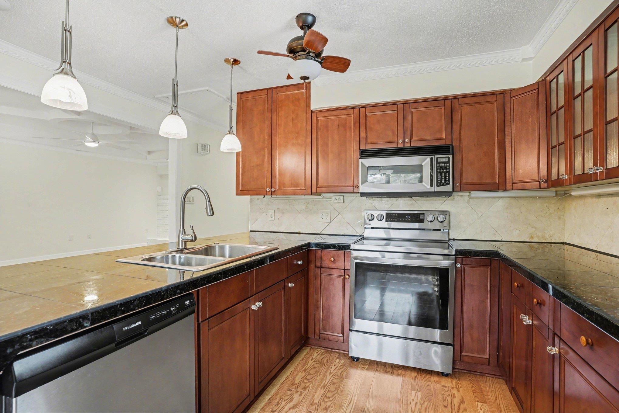 620 8th Avenue South Surfside Beach, SC 29575 - Photo 13 of 44