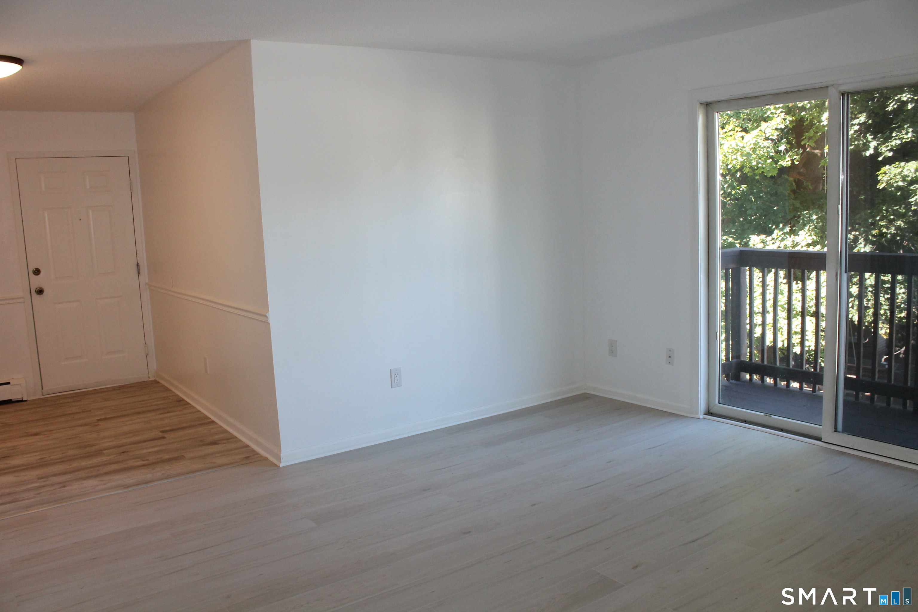 666 Broad Street, Unit 3 Meriden, CT 06450 - Photo 10 of 19 living room & entrance