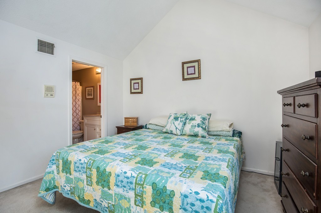111 Abington Road, Unit 111 Danvers, MA 01923 - Photo 16 of 28 Gallery Image 16