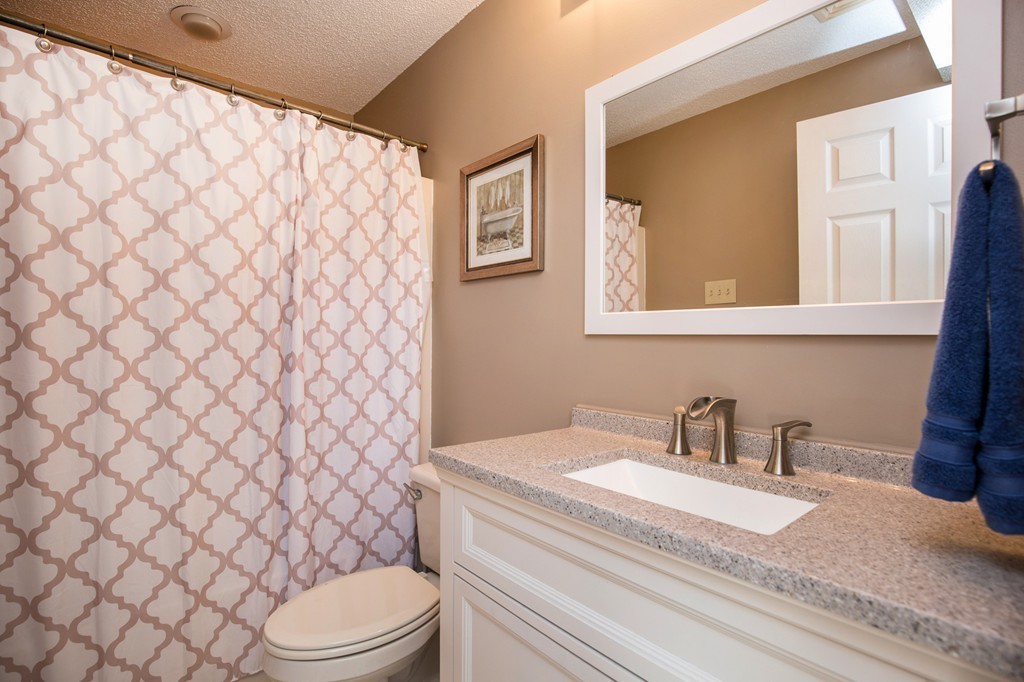 111 Abington Road, Unit 111 Danvers, MA 01923 - Photo 17 of 28 Gallery Image 17