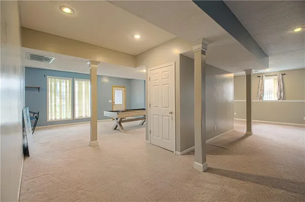 $500,000 | 1004 Aspen Drive, Liberty, MO 64068