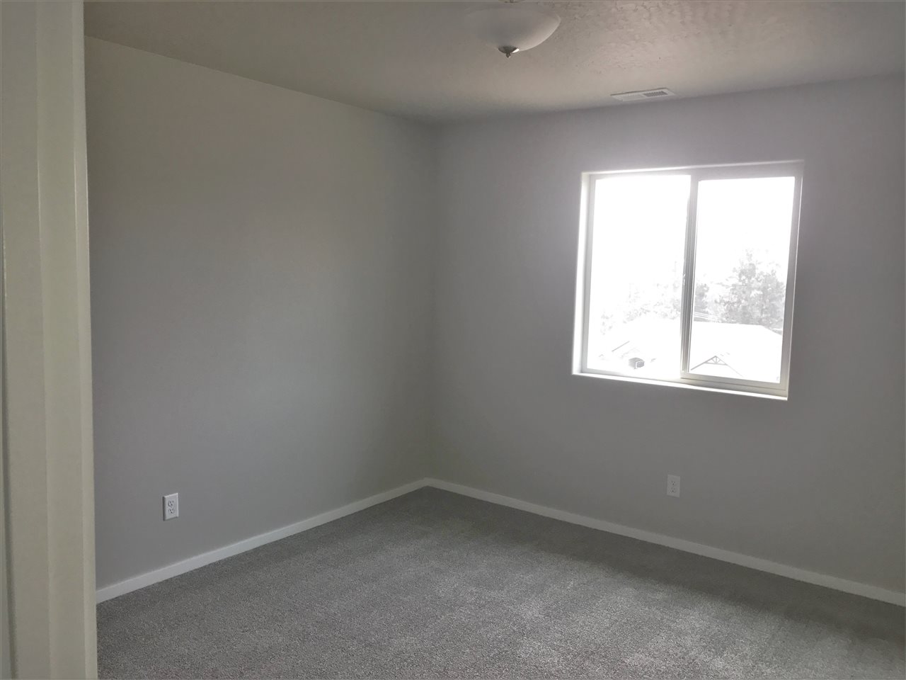 1018 South Harmony Road Greenacres, WA 99016 - Photo 8 of 12 Gallery Image 8