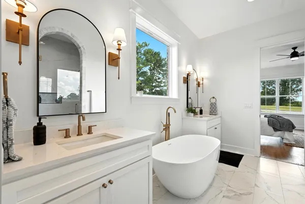 $989,900 | 500 Country Club Drive, Dickson, TN 37055